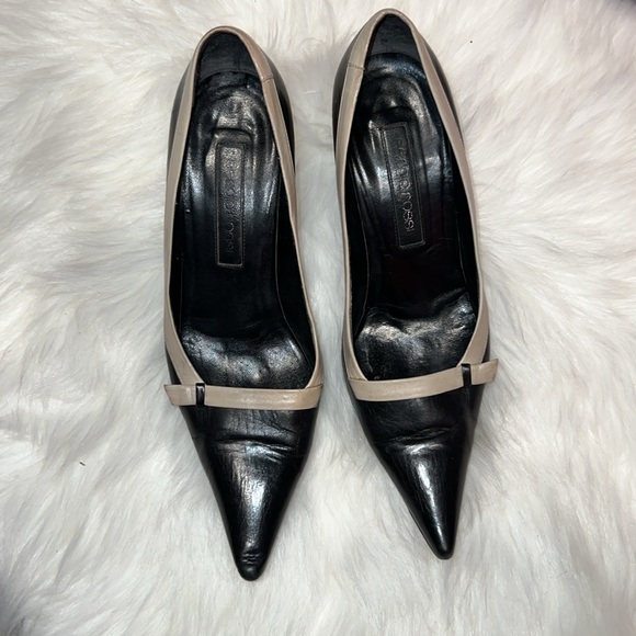 Sergio Rossi Dark Chocolate Brown & Cream Kitten Heels! - Picture 2 of 8